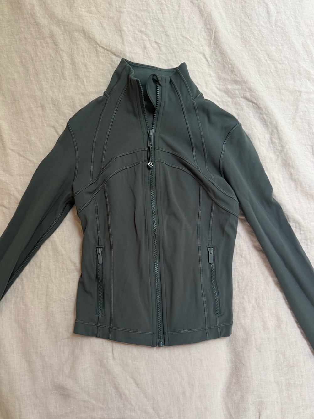 lululemon athletica dark green zip-up jacket